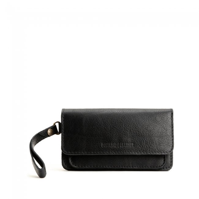 Portland Lily Wristlet - Pebbled black