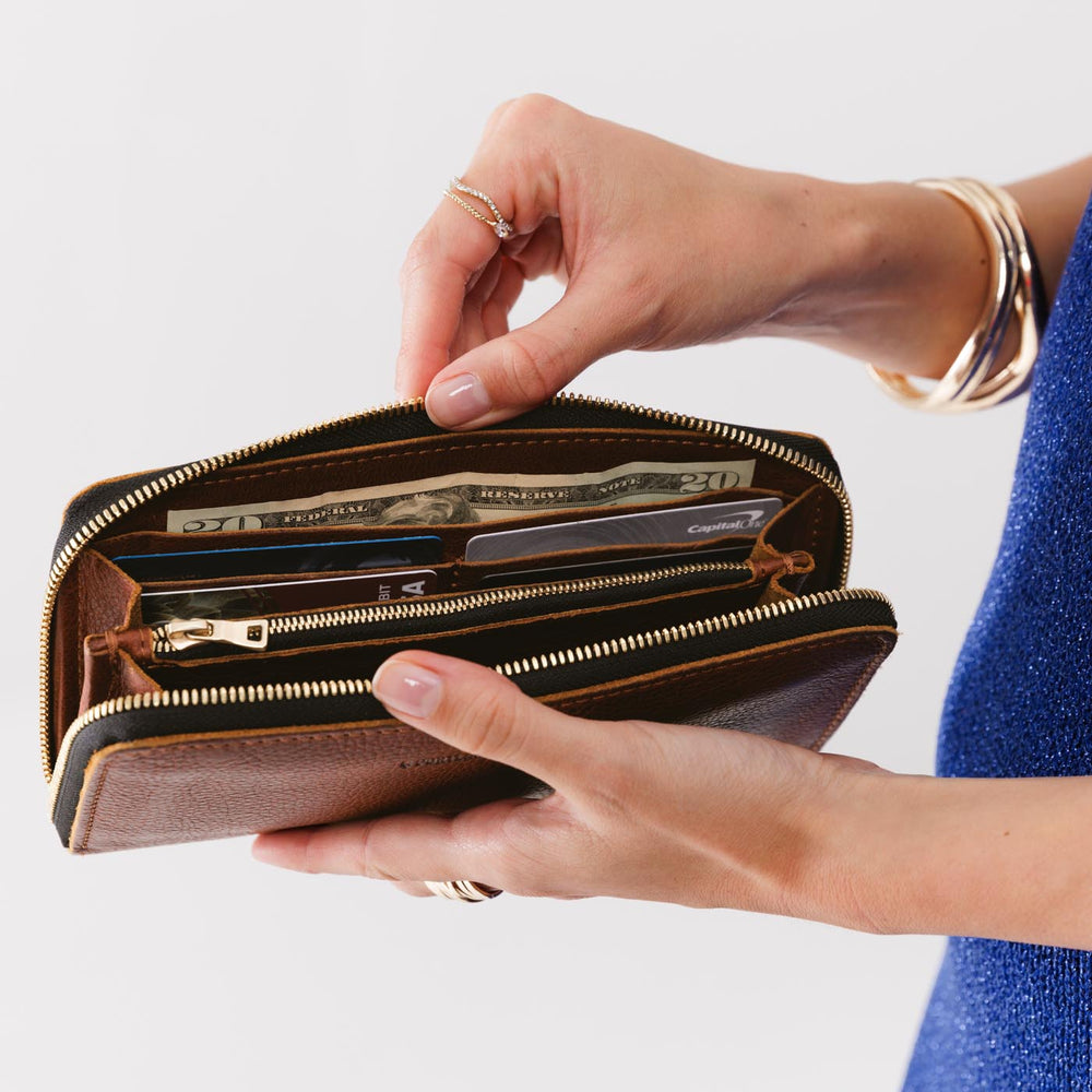 Portland Accordion Zip Wallet - Nutmeg