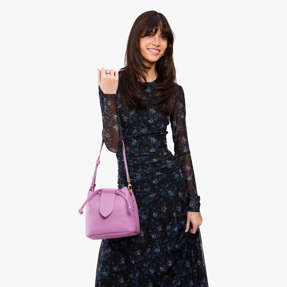 Portland Firefly Bucket Bag - Calla Lily