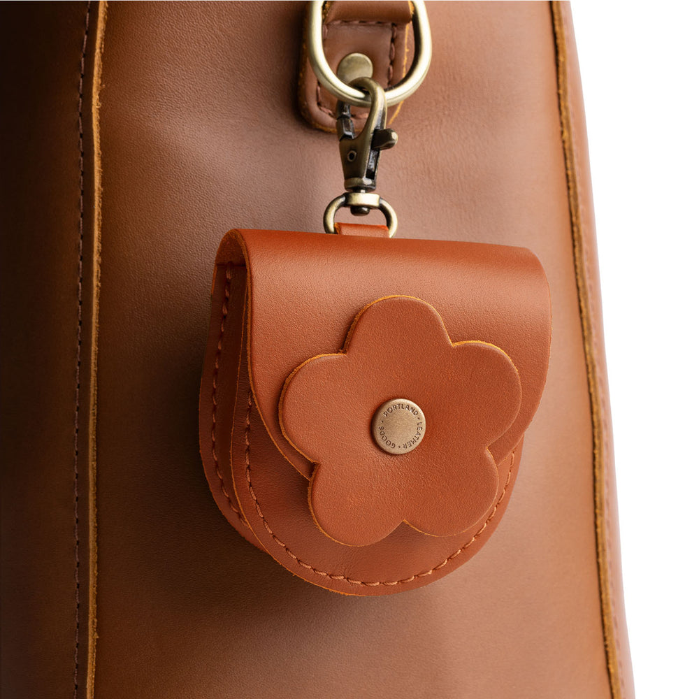 Portland Petunia Pouch - Honey