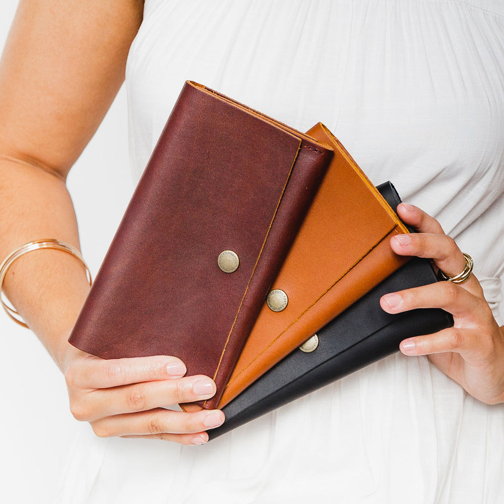 Portland Leather Rancher Wallet - Reba Red