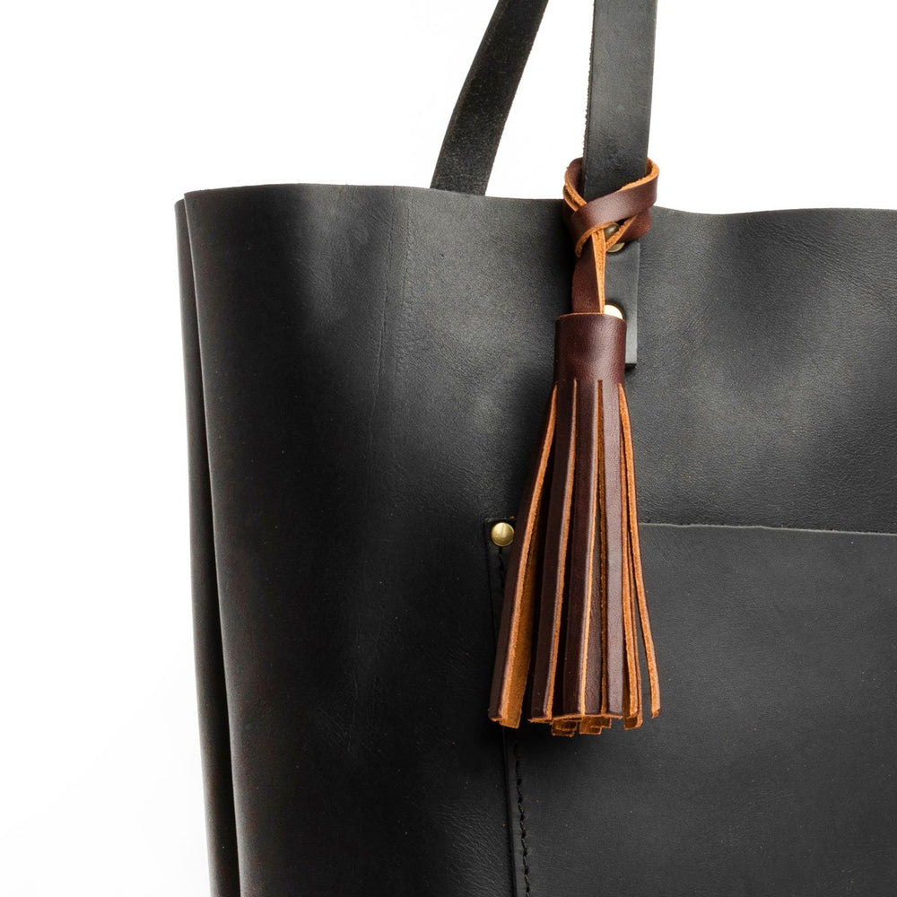 Portland Leather Tassel - Cognac