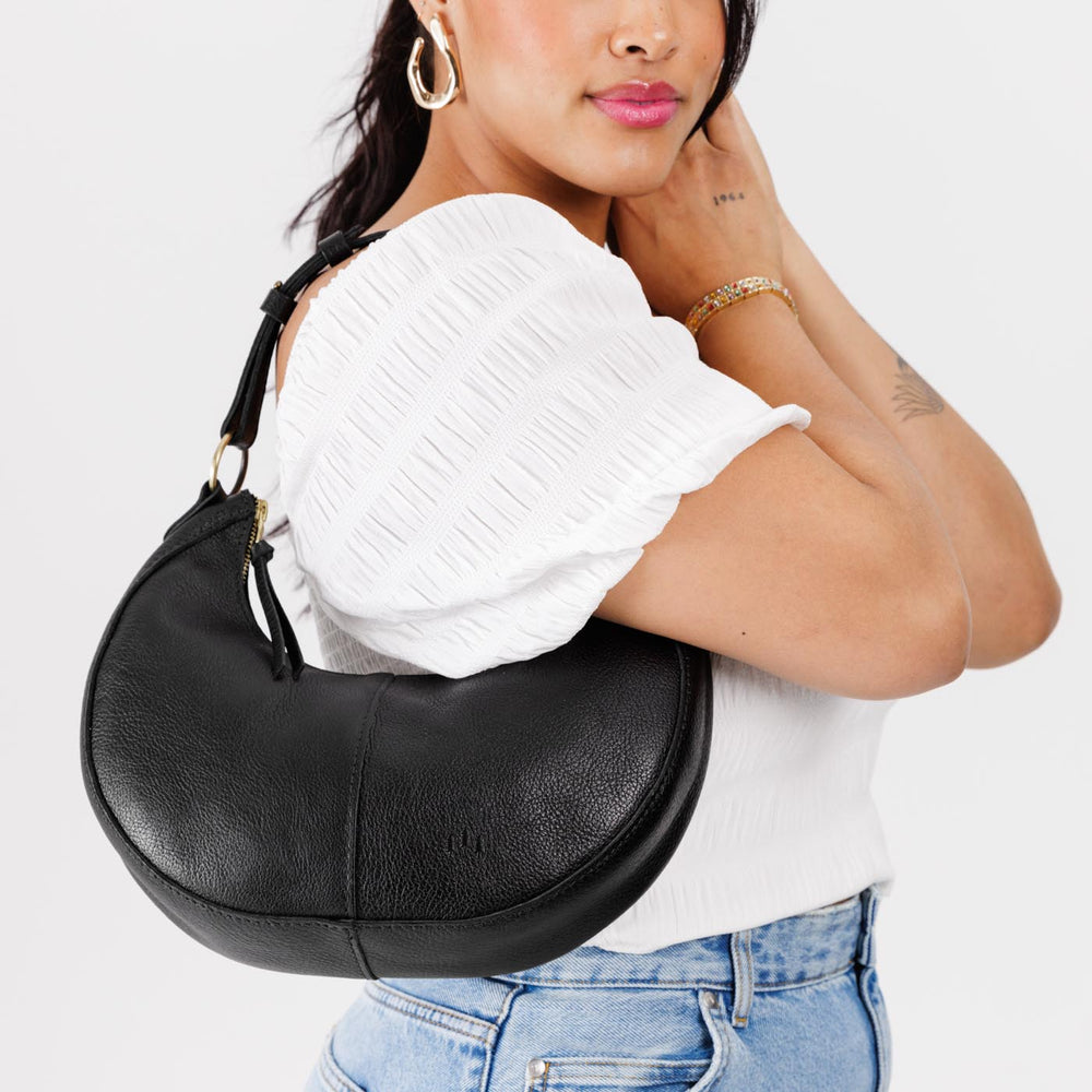 Portland Nora Shoulder Bag - Pebbled black