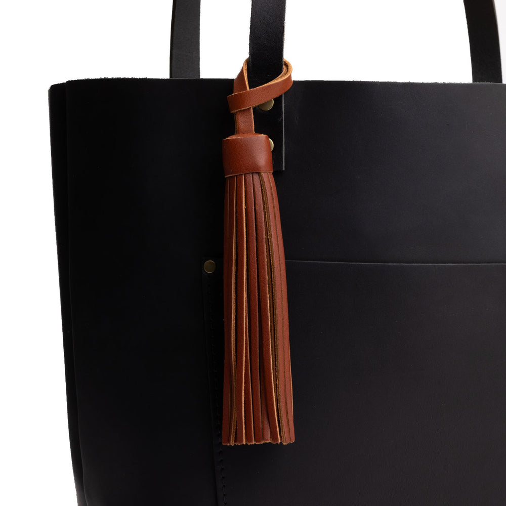 Portland Leather Tassel - Chestnut
