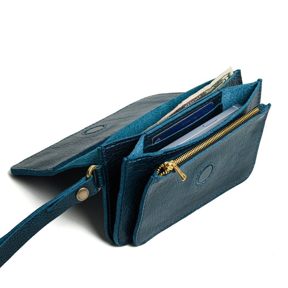 Portland Lily Wristlet - Lagoon