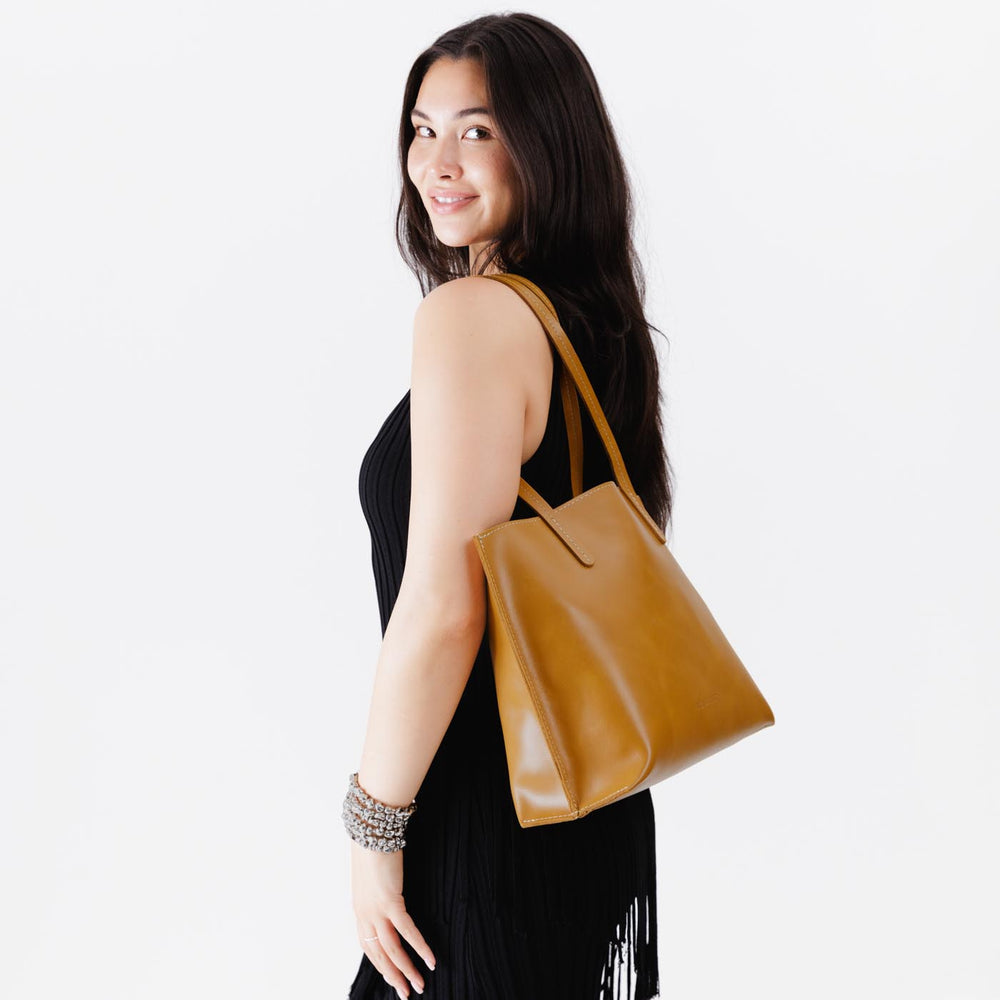 Portland August Tote - Mango