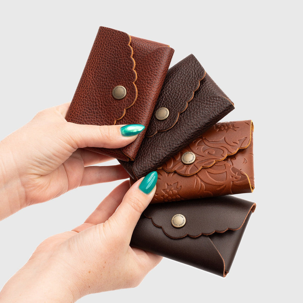 Portland Daisy Plus Wallet - Metallic Greench