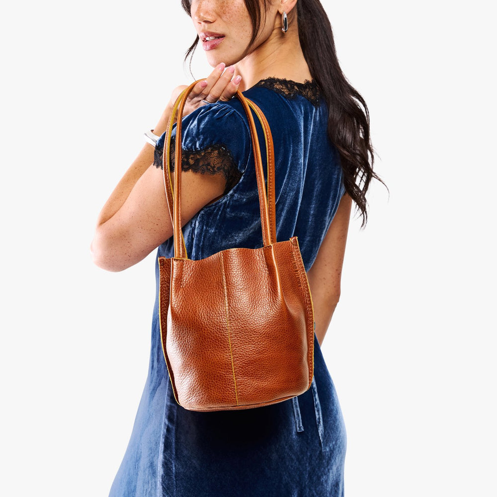 Portland Devan Bucket Tote - Sienna