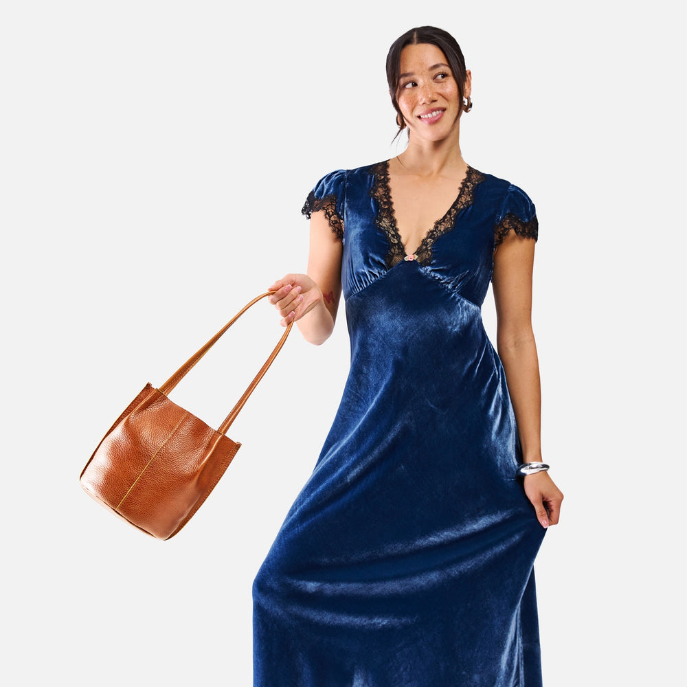 Portland Devan Bucket Tote - Sienna